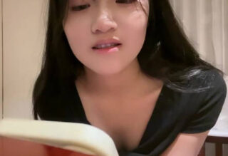 Pure and innocent female student technician – Xu Mo Tan Hua