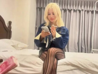 I made an appointment with a Russian lady with golden hair and blue eyes – Xiaolang