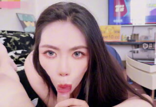 Banana show xjx457 best big breasts black silk door-to-door affair