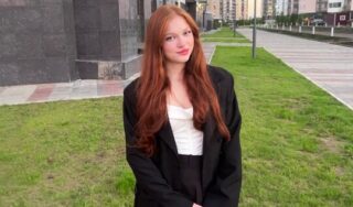 A Red-Haired Girl Came To Visit To Suck A Dick