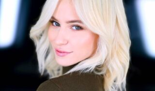 At The Casting, A Pretty Girl Sucks A Dick Close-Up