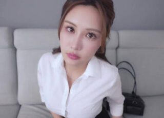 Women’s Photo Guide AN9-078: Bank Loan Manager with E-cup Breasts – Ai Xi