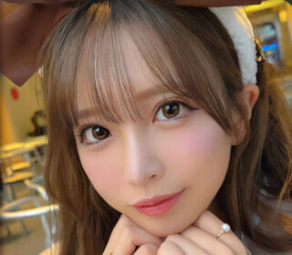 Tokyo Girl’s Guide: Rino, Japan’s Super Cute and Popular Idol, 21 Years Old