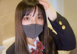 Tokyo Girl’s Guide: Mayu, 20-year-old university student